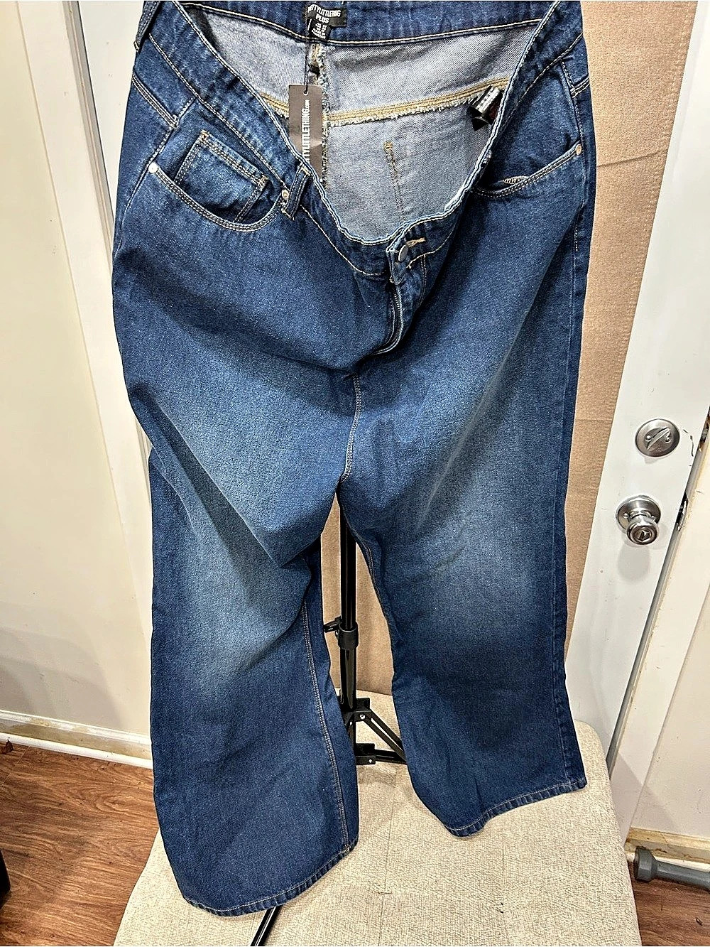 PrettyLittleThing Women's Wide Leg Jeans Blue Size 22 NWT